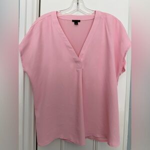 Ann Taylor Soft Pink V-Neck Blouse Chic, Polished & Perfect for Work or Weekend